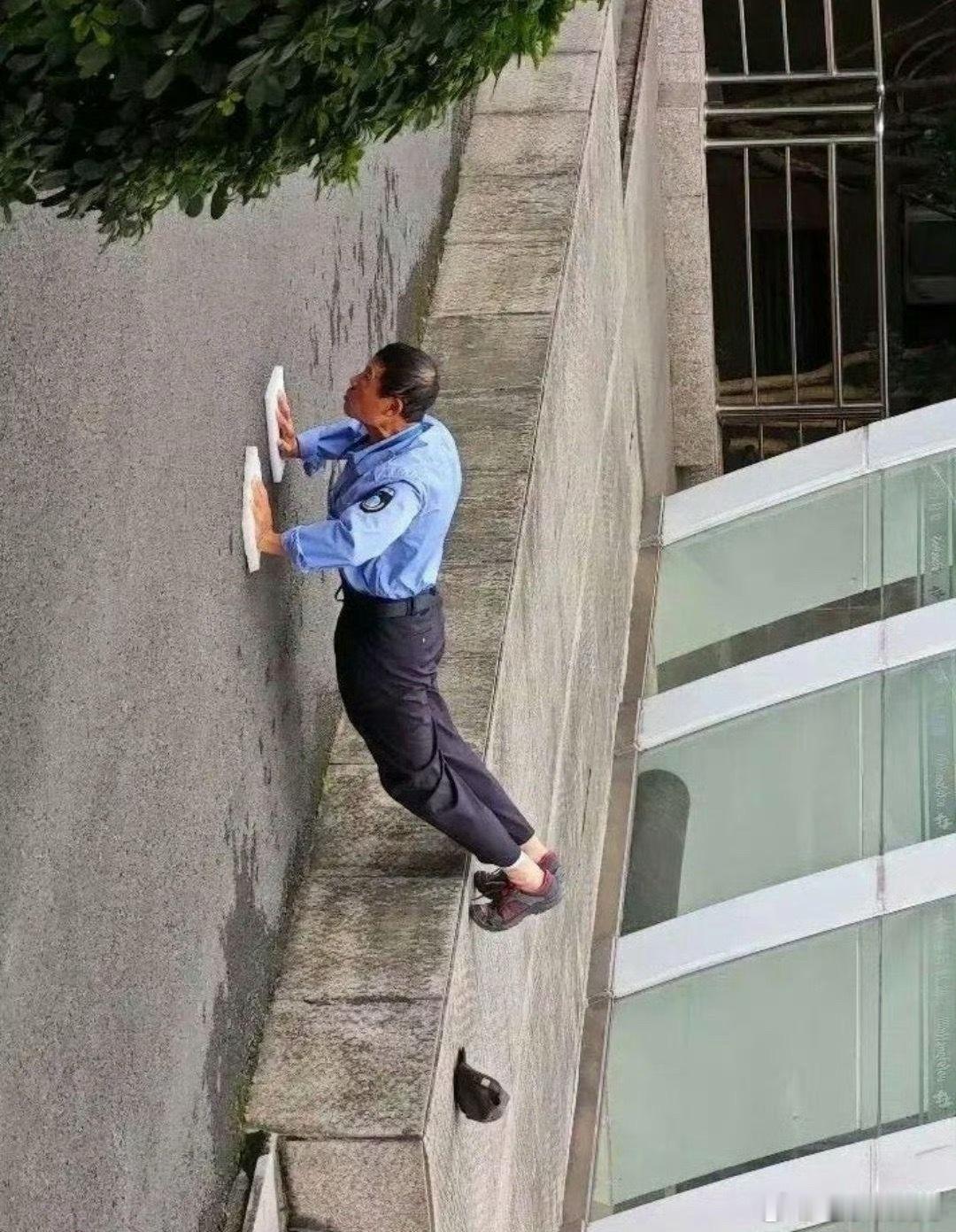 论拍角度拍照的重要性，第一眼吓我一跳。