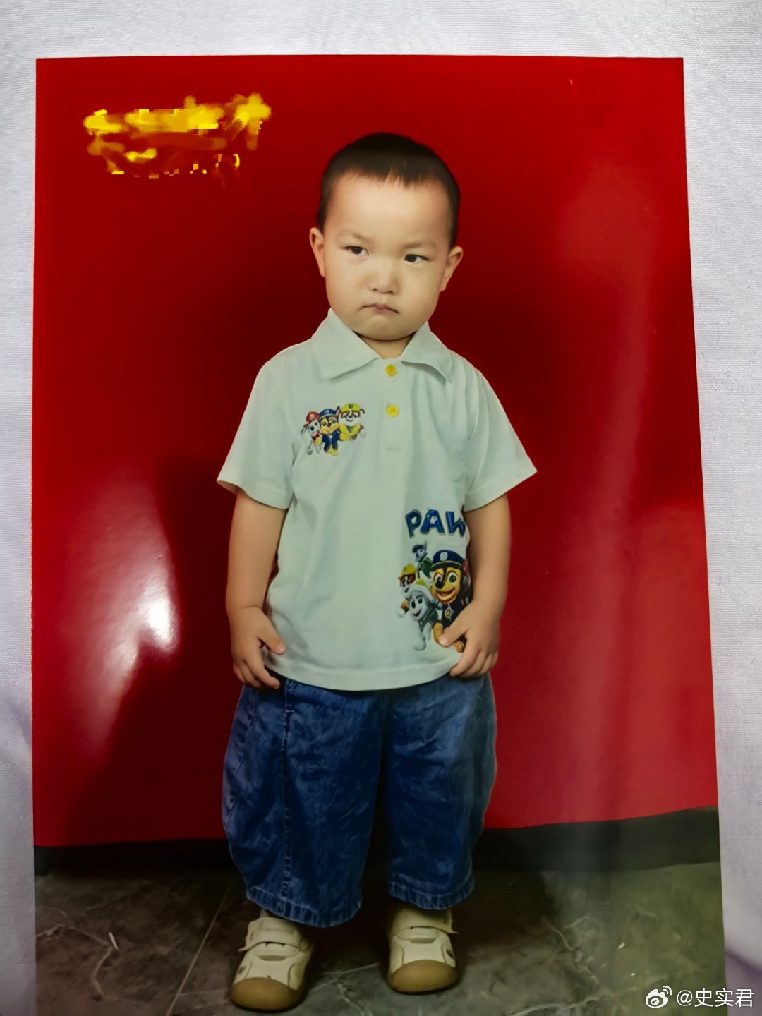 像不像图一我儿子图二是我小时候