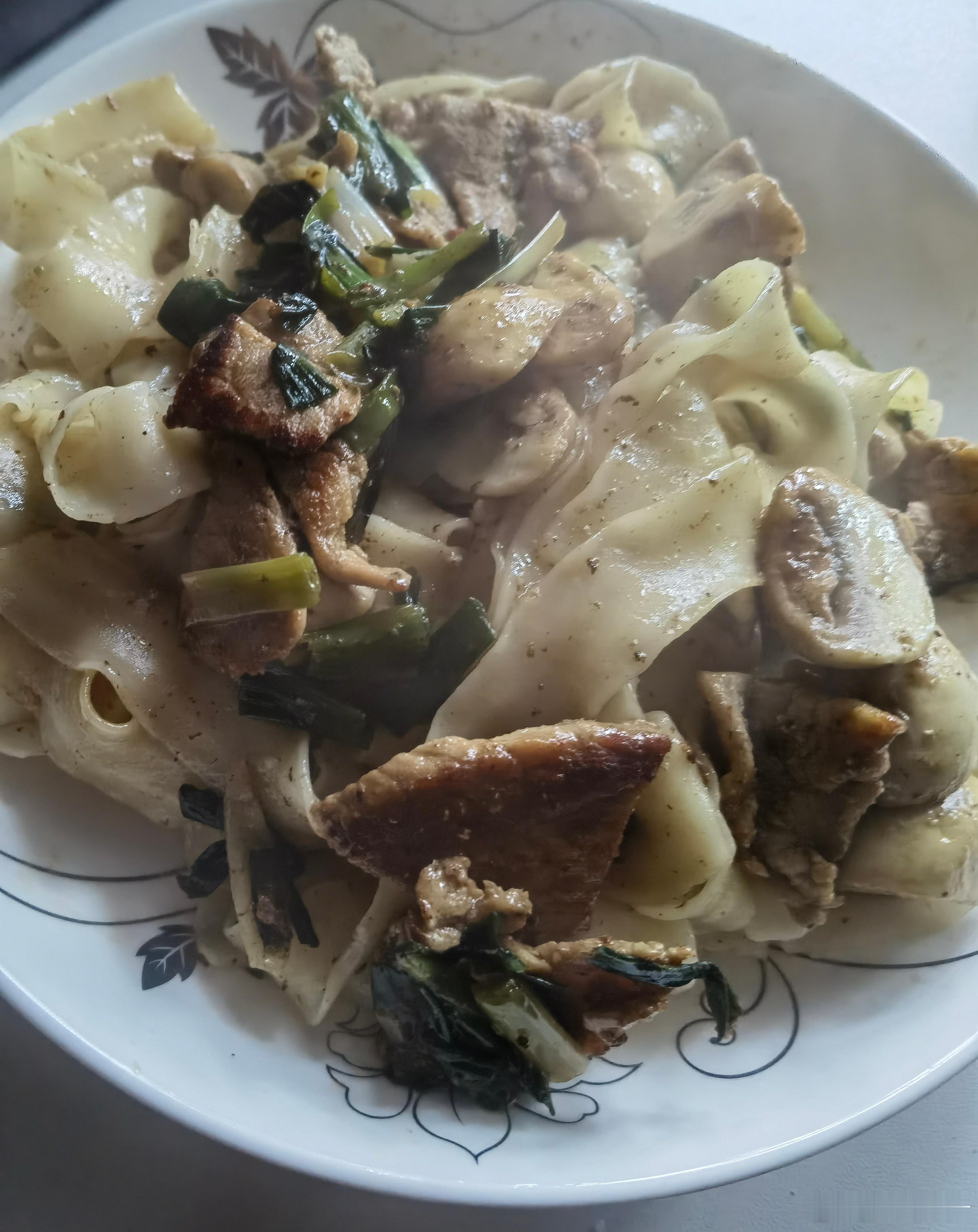 做了一顿优秀的炒面！投资就像做饭，只有亲自动手，才能了解到其价值。因为在做饭途中