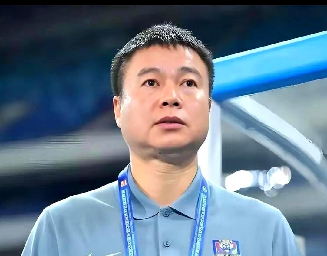 津门虎这球还没踢，队里已经开始“心理按摩”了。周末客场死磕青岛，这6分谁都丢