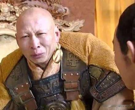 朱元璋当皇帝完全是运气好。陈友谅在鄱阳湖大战之中输了吗？其实没有，实际上，双方交