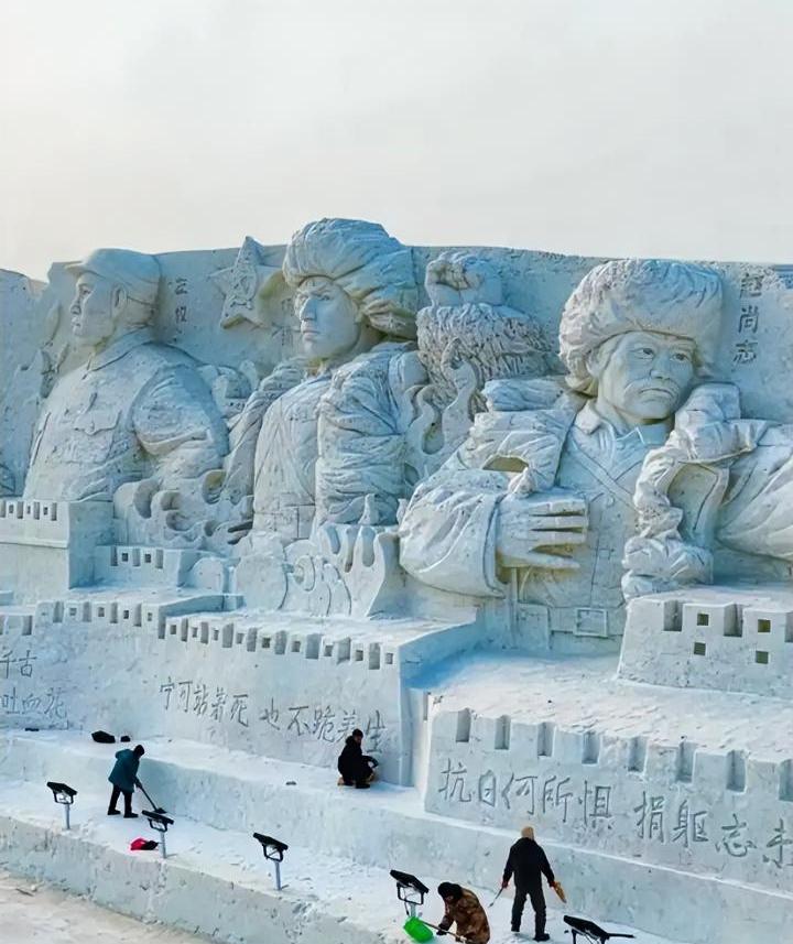 这波吉林上大分要论雪雕哪家强？长春冰雪新天地必须走一趟比起以往争奇斗艳的雪