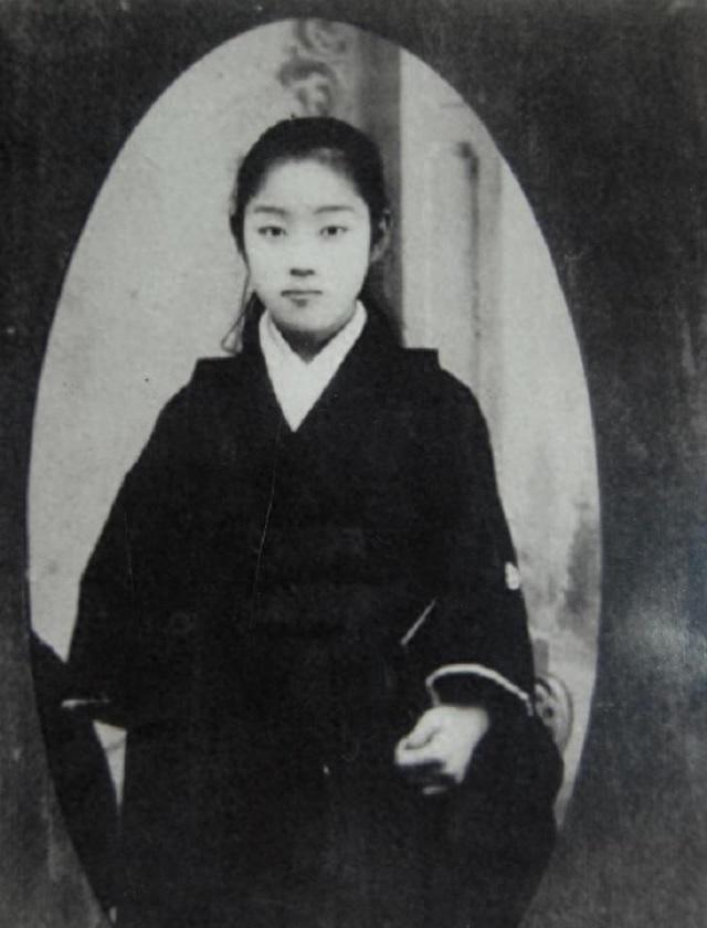 孙中山早年逃亡日本，与当地一位女子育有一女，如今这个女儿的现状究竟如何？189