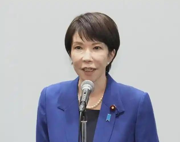 对于日本来说，现在留给自己的生存空间已经不多了。在历史问题上，日本始终不认错，同