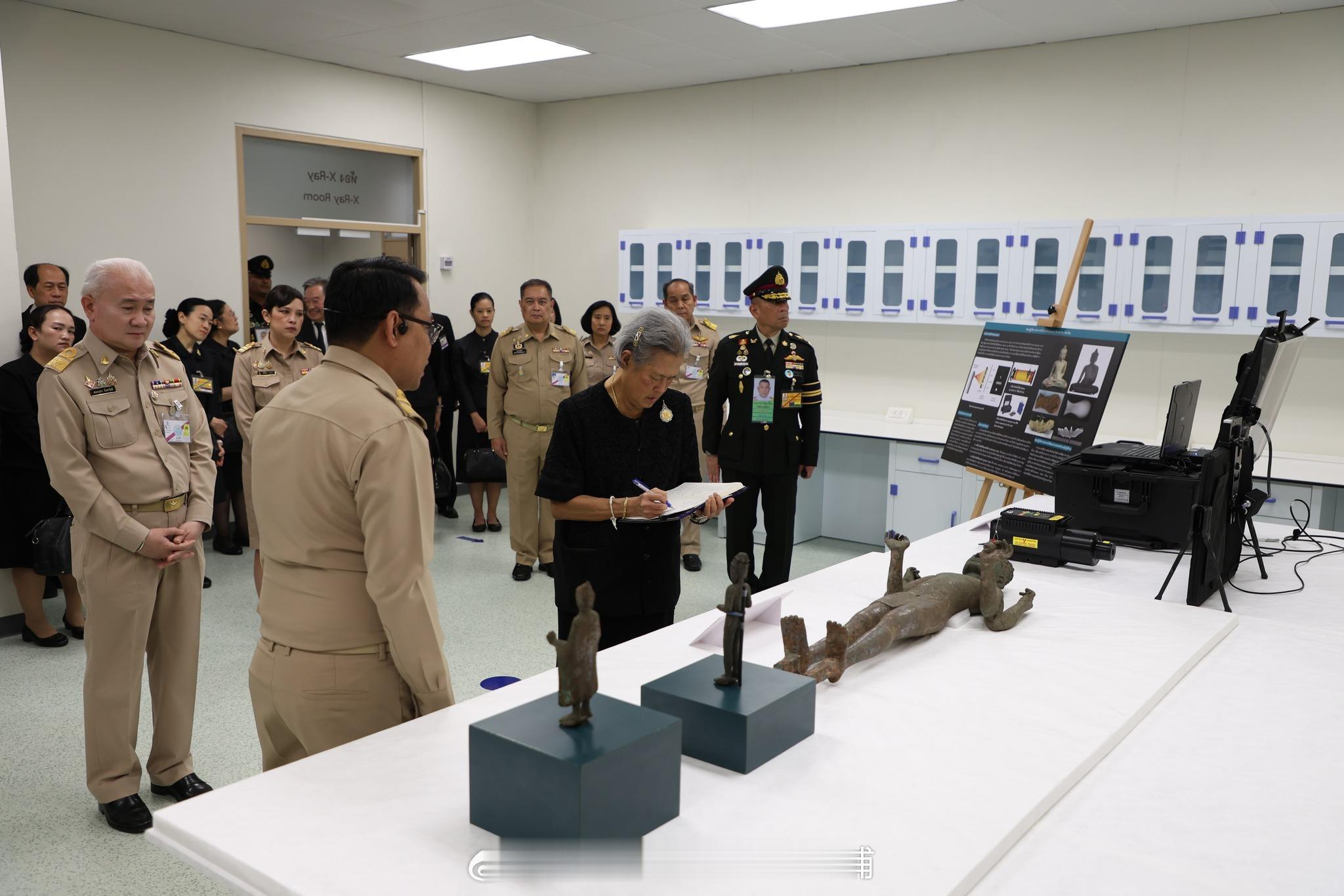 王室王室泰国王室诗丽吉亚2026年2月2日，暹罗文化遗产保护日。大婶和诗丽吉亚