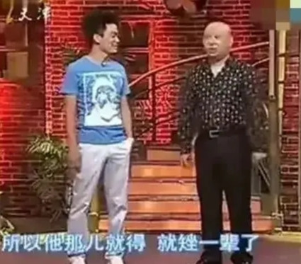 有一次，郭德纲问王宝强:“听说你在少林寺待过6年，练就一身武艺，那在现实中，你最