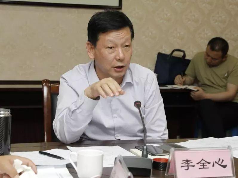 距离除夕还有3天的时间，山西一天内连打一正一副两厅干。分别是晋城人大的原主任孟福