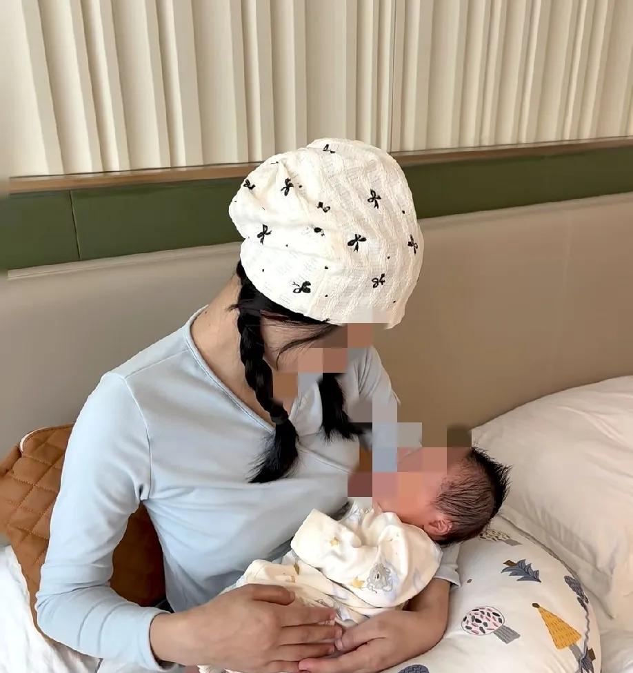 我今年55岁，伺候儿媳坐月子整整42天，前后一共花了一万二，包揽住院费、月嫂工钱