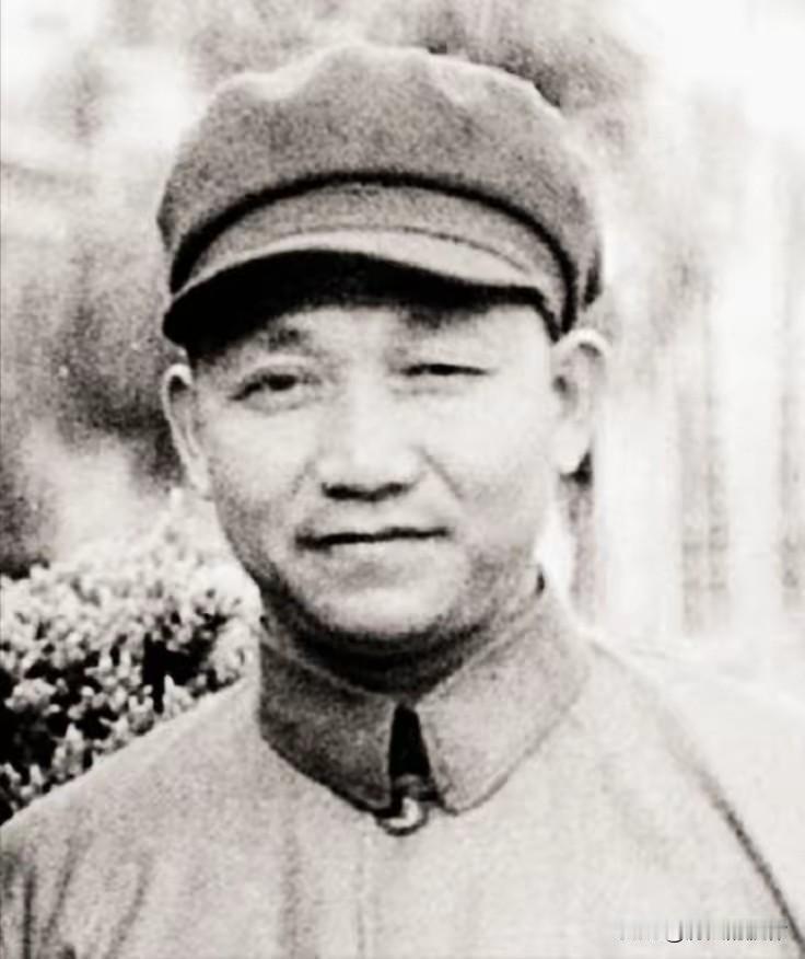 旷世战将蒙冤34年！曾任115师代师长，战功远超诸多开国将帅，1988年终得平反