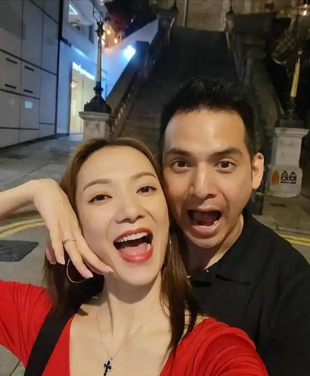 一位性学专家说：“但凡有点姿色的已婚女人，自己愿意的话，都不止一个男人。有点