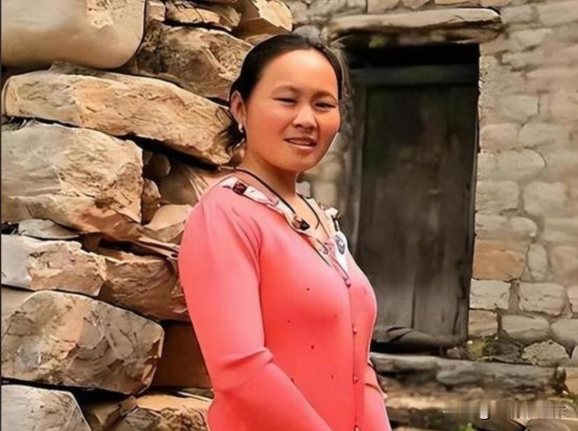 1994年，18岁女孩被2700元，卖到深山给老农为妻，几经周折，终于逃回家，谁