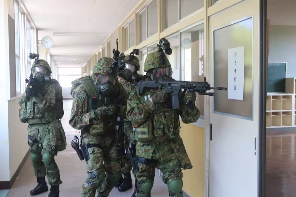 対馬警備隊普通科中隊城市战训练烽火问鼎计划​​​