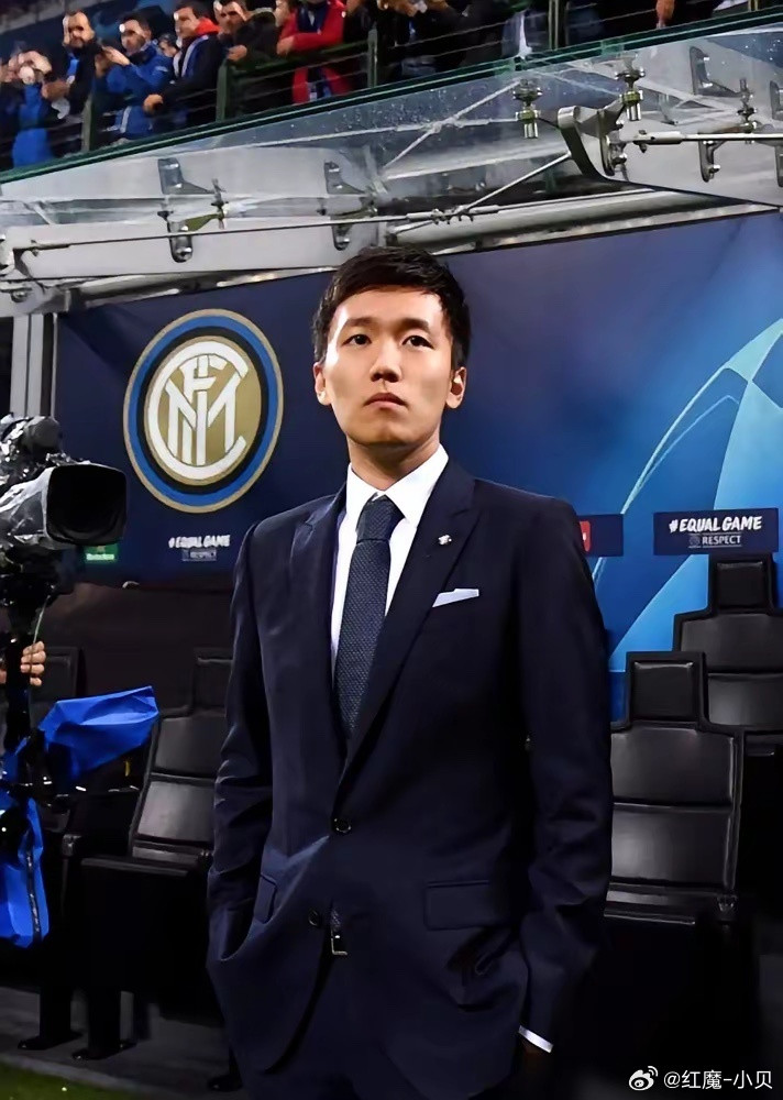 千亿负债的张康阳，仍开着2000万的迈凯伦。26岁成国米主席，风光无限。却因3.