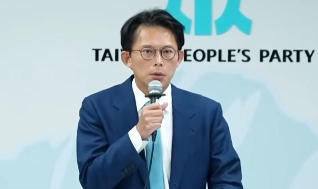 郑丽文没来！黄国昌现身庆典大会　喊话赖清德响应6建议！国民党主席郑丽文今天上午前