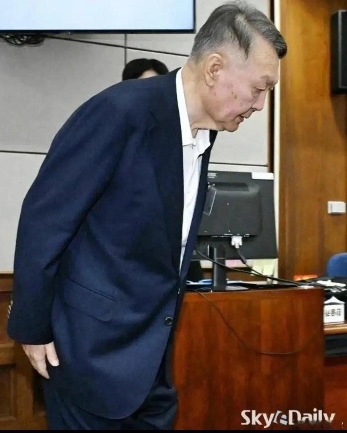 ❗️尹锡悦入狱后衰老加速​​​