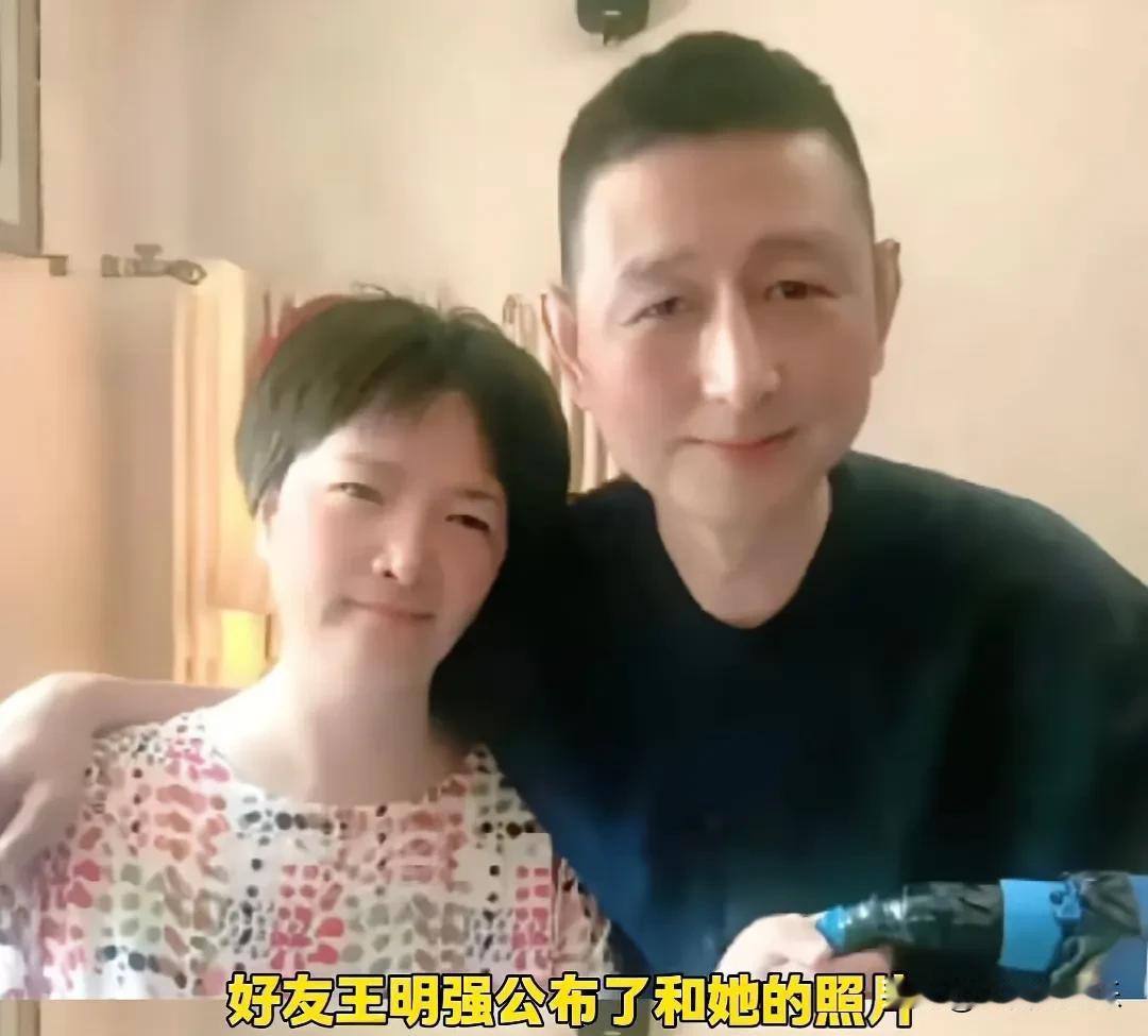 何晴去世，好朋友把生病的丑照发出来，引起网友的一片声讨。作为女明星，很在意自