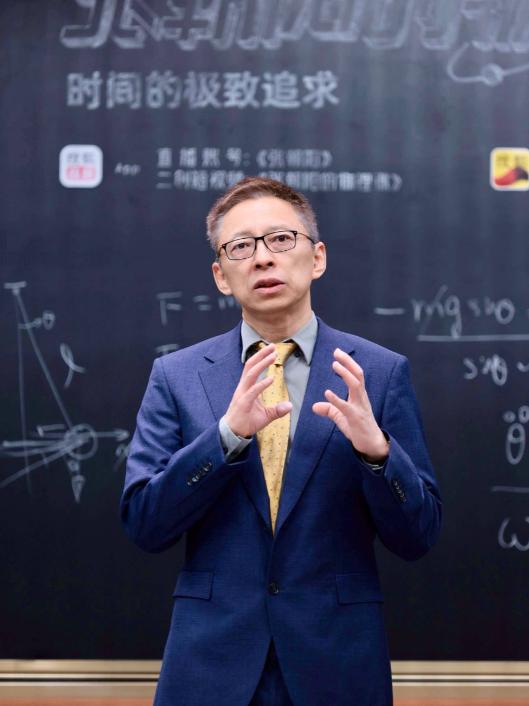 当前搜狐美股总市值约3.5亿美元，而根据财报数据，公司账上现金、现金等价物、短期