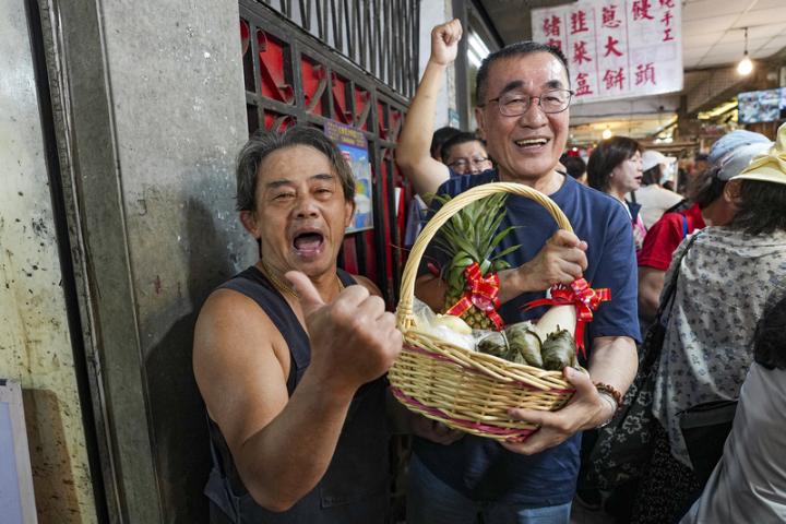 孙文学校第二波新北选情：李四川51.31%仍领先、苏巧慧48.69%　差距缩至2