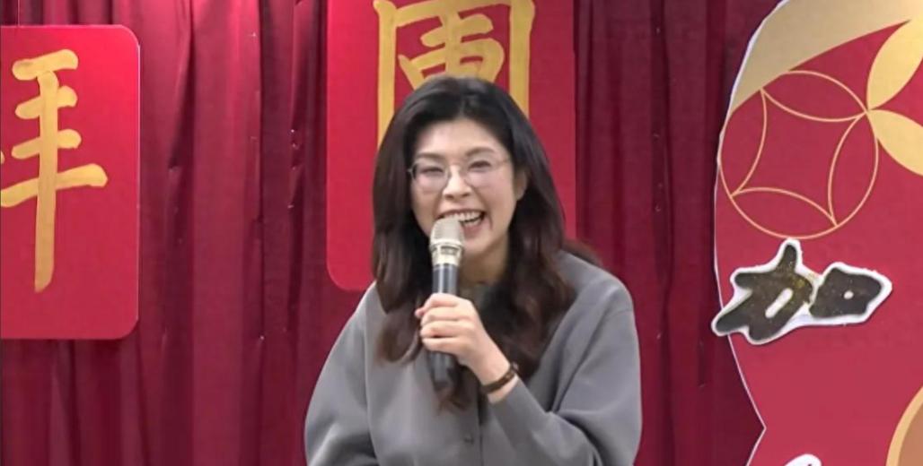 国民党这场新春团拜，简直就是一场惨绝人寰的“公开处刑”！郑丽文强撑着笑脸站在台