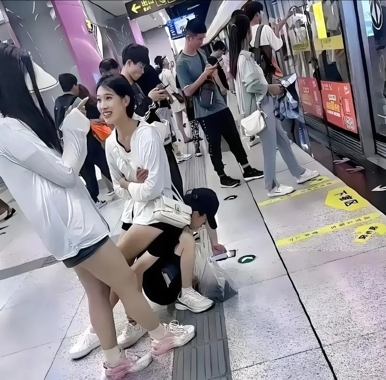 这也许就是真爱吧！应该很多女孩子都羡慕吧？[doge]