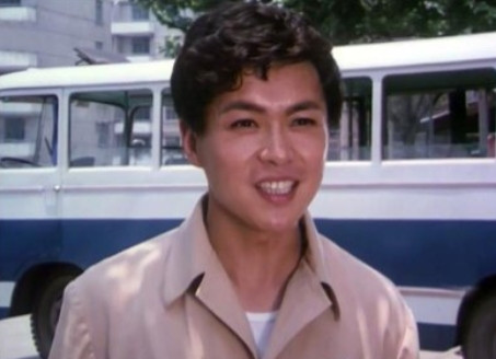 1982年，刘晓庆去南京出差，正好遇到老朋友迟志强在那里拍戏，一行几人把酒言欢，