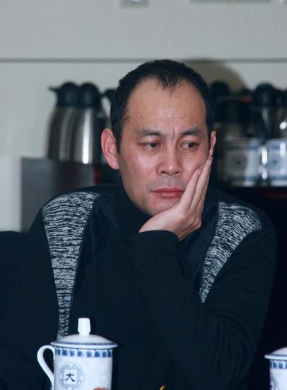 张光北说：“当年要是没碰到姜昆，说实在的，我现在说不定就是东海舰队的一个将军。而