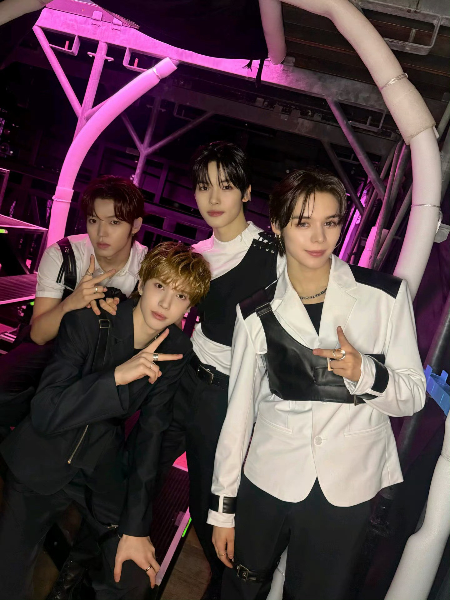 不知道我哥哥的小头小脸很曼妙