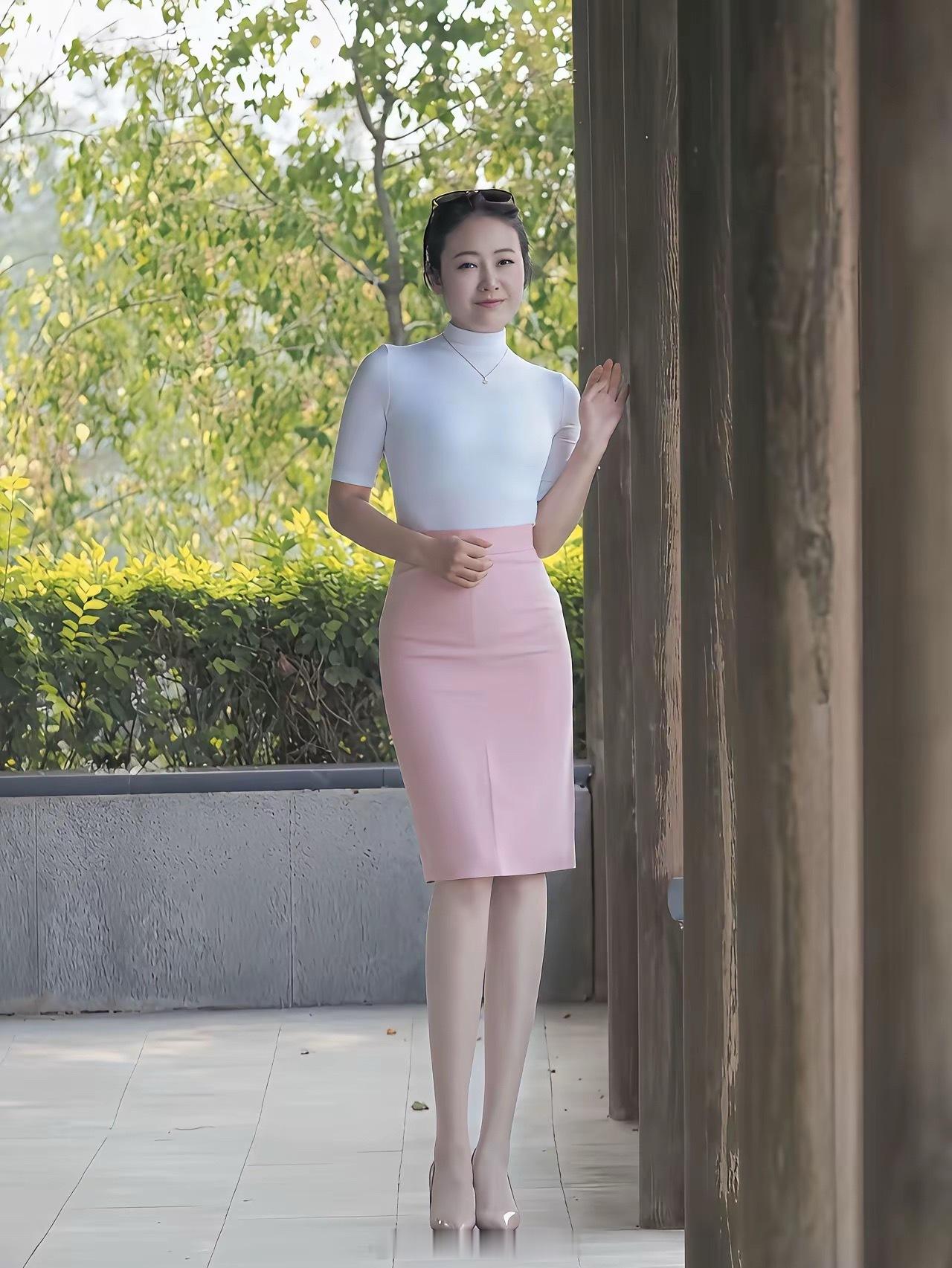 一位养生专家说:“晚上几点睡觉决定你能活多久。3点睡，死的早，两点睡，命难保，1