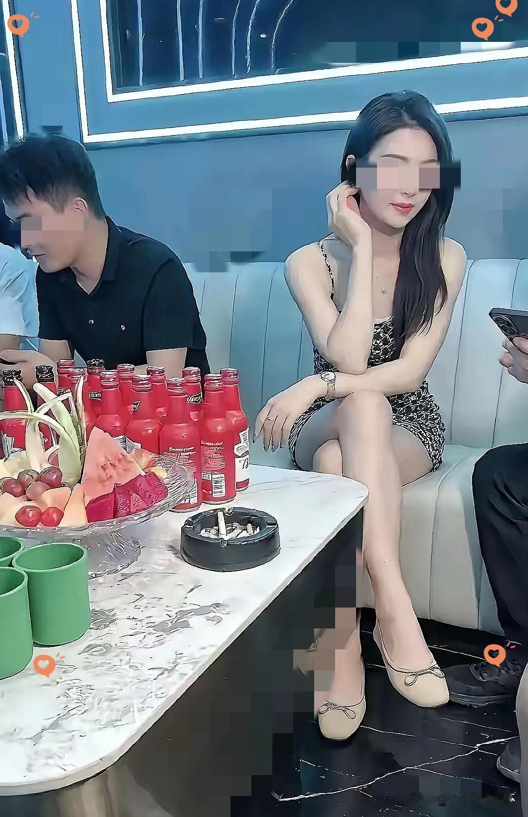 一个KTV干了多年的姑娘喝了酒，说了句大实话：“哥，你月薪不到一万，在我们这儿上