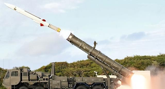 3月9号凌晨，日本陆上自卫队搞出了个大动作。根据日方披露的消息，那批具备“反击