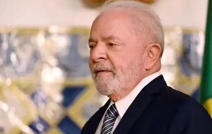 短短两个月，巴西对中国的态度发货所能巨大改变。 首先我们要清楚，咱们前段时间