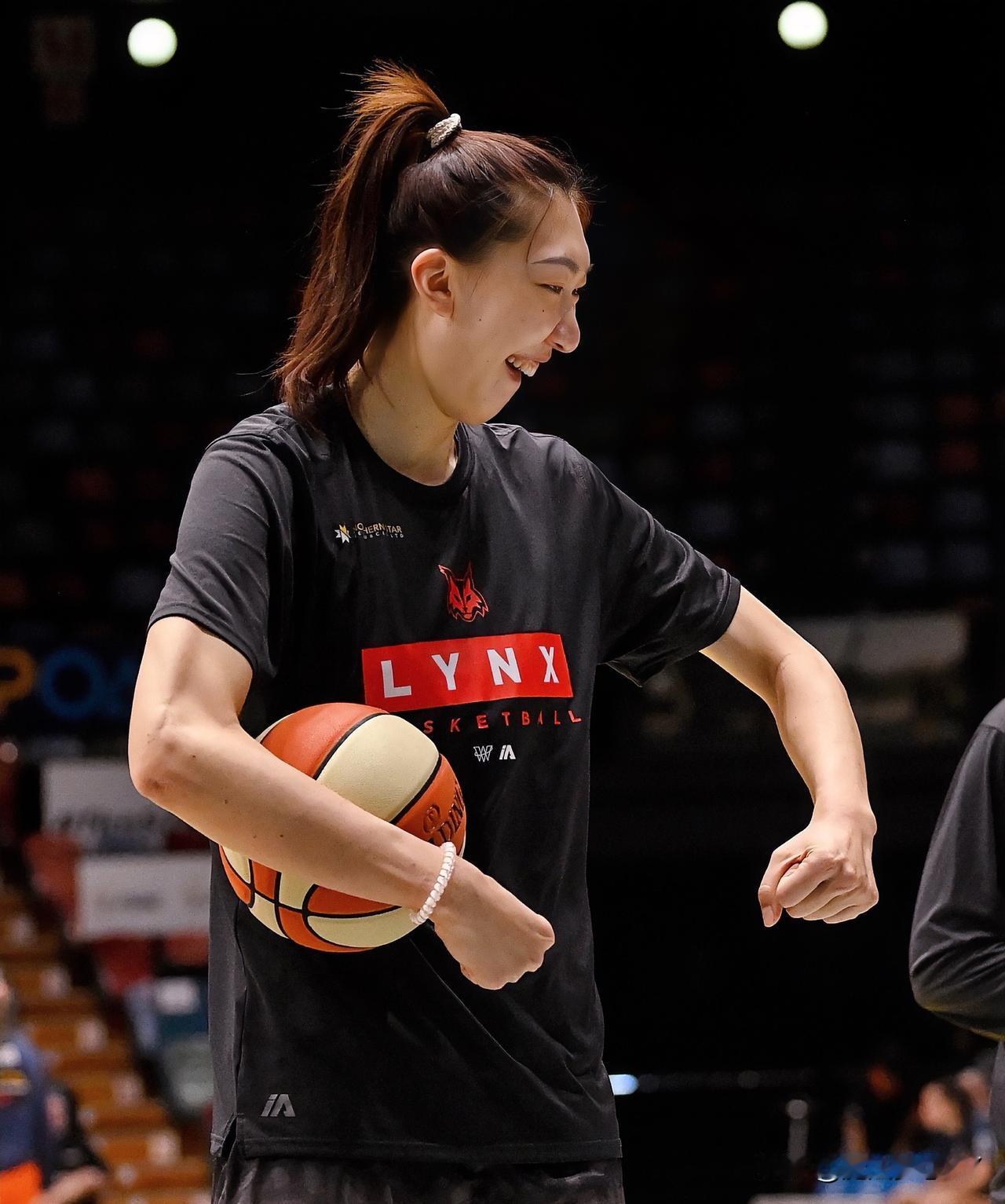 26岁的韩旭给所有国内女篮球员提了个醒中国球员在海外联赛也可以打出外援级别