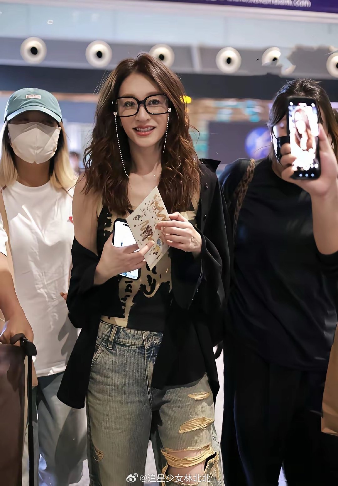 如果当年她没有流产，真的不敢相信她的孩子得有多好看。​​​