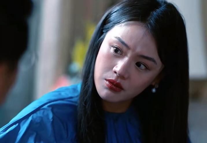 马思纯靠演戏治好了抑郁症？这事儿听着像童话，可它就发生在《人之初》的片场。她