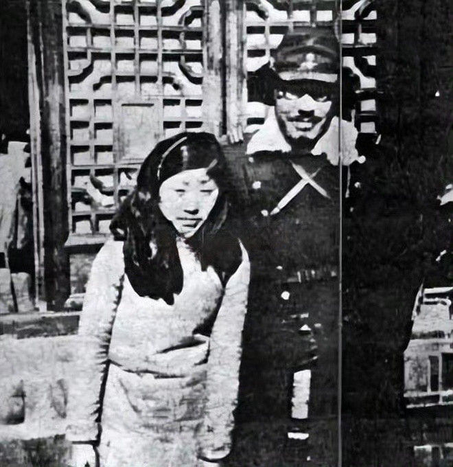 【侵华日军回忆：轮流性侵了一个带孩子的母亲后，又当着她的面杀死了她的孩子】在那次