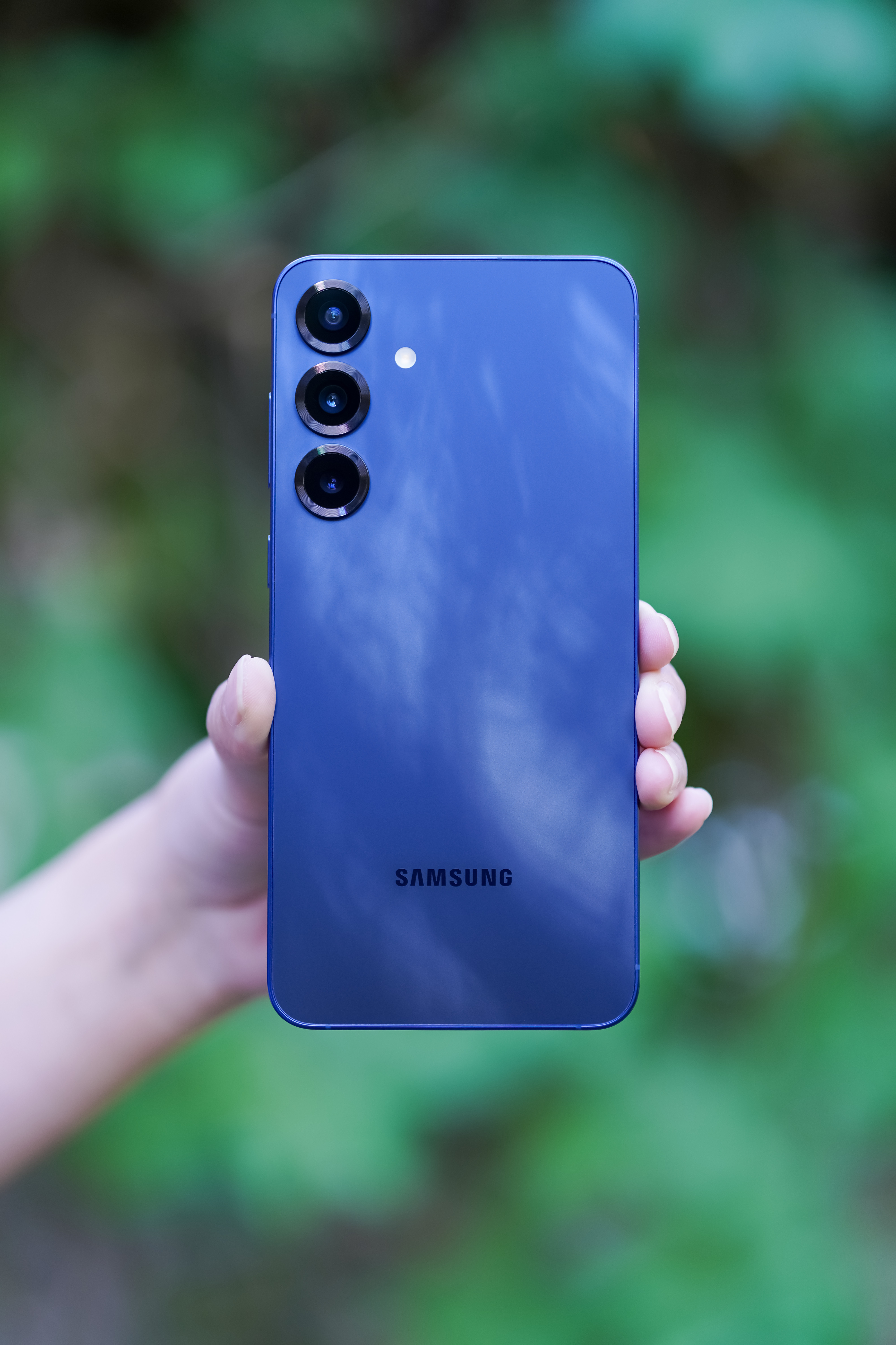 最近把三星GalaxyS25+当主力机陆续用了段时间，发现官方把续航优化的挺好