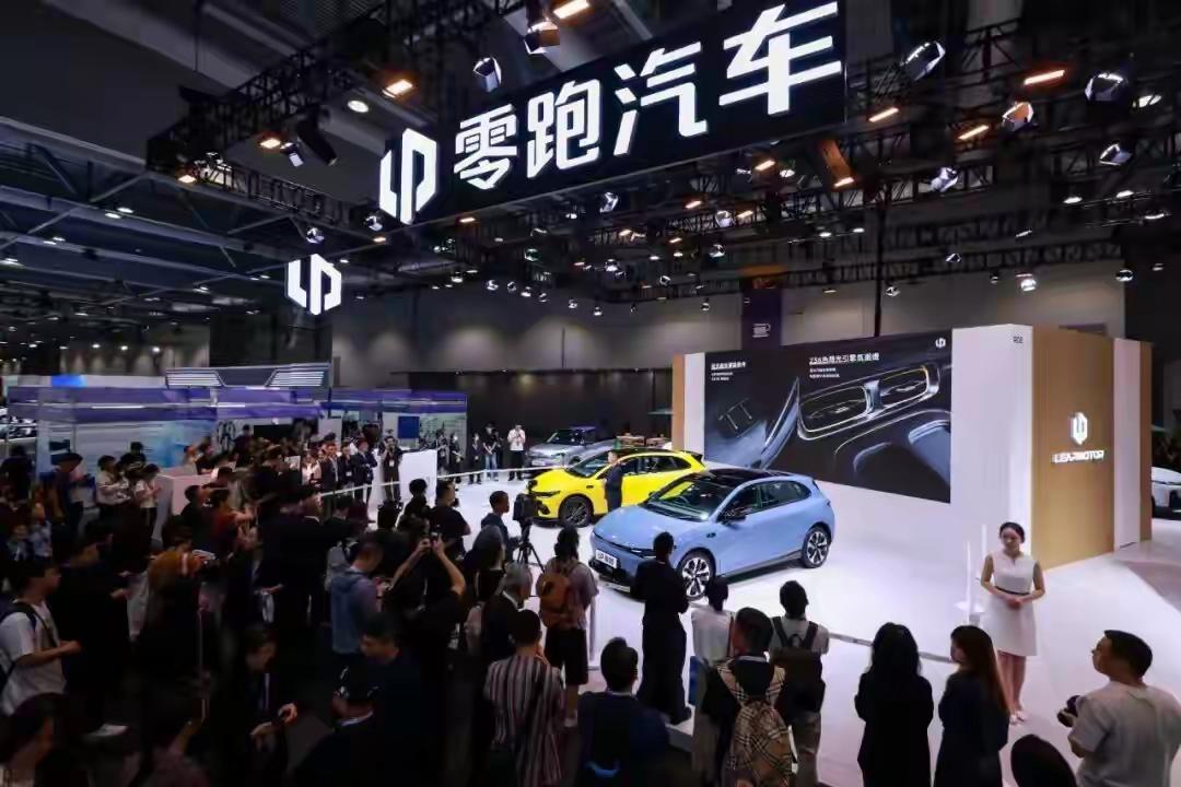 不管你信不信，这就是事实！2026年上半年，问界交付17.28万辆，亏损了2
