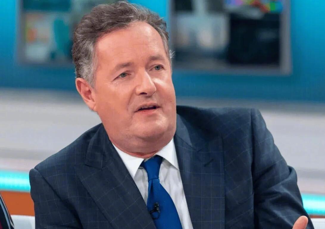 真是搞笑！知名主持人+阿森纳球迷皮尔斯-摩根给阿尔特塔支招了。在巴黎和拜仁的