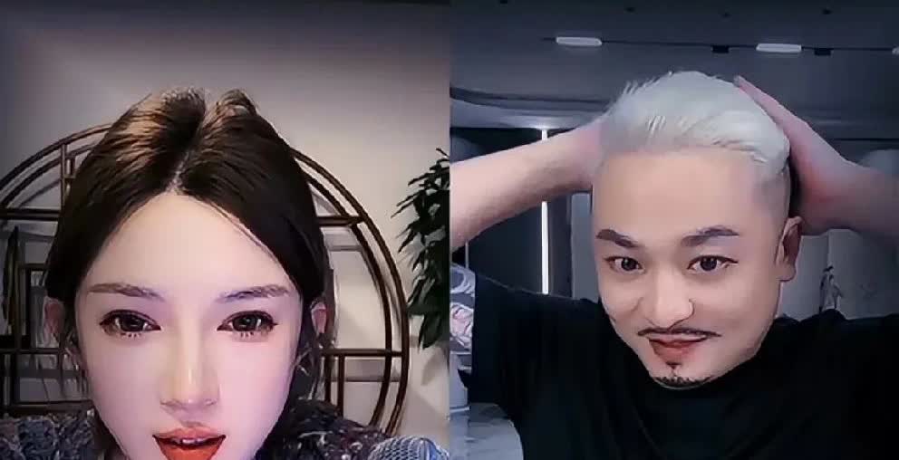 二子爷遭刘二狗女徒呛怼辱M。 二子爷随机PK遇上刘