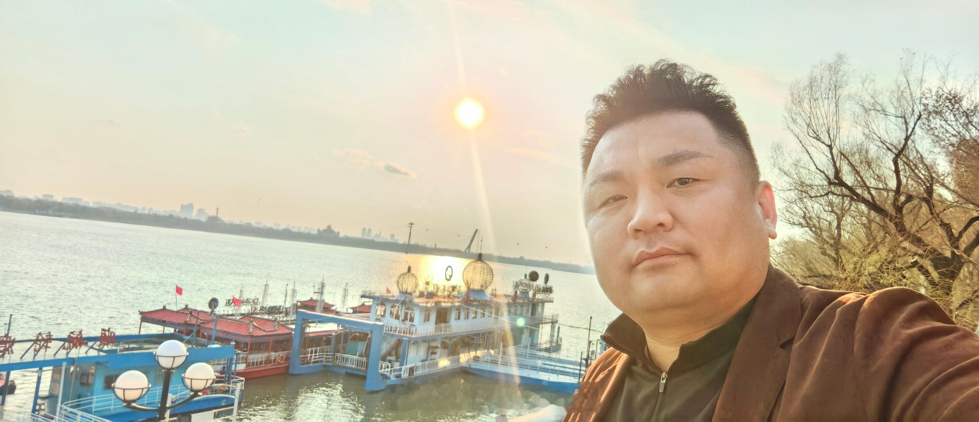 你的心，决定了你的相貌，你的善，就是你的风水。你的悟，决定了你的智慧。你的德，就