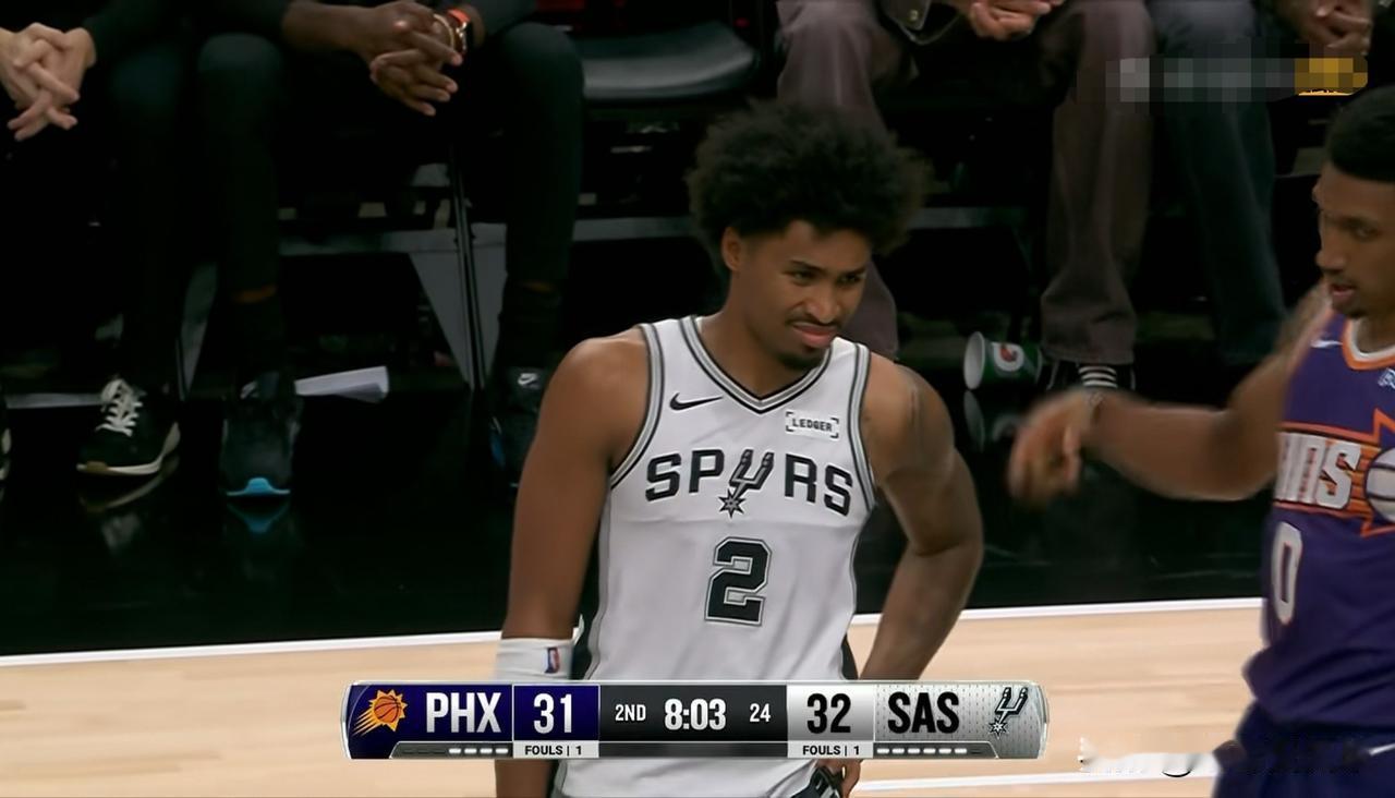 NBA季前赛马刺主场以123：103击败太阳，本场比赛小将哈珀首发出战22分钟，