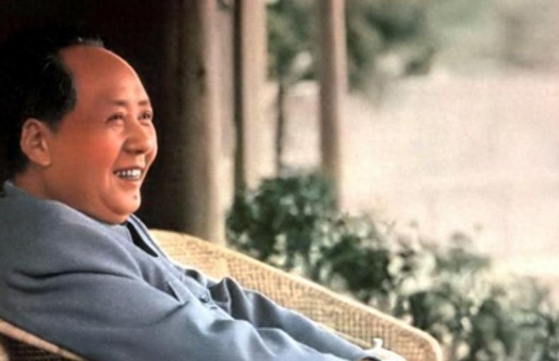 1954年毛主席约见贺敏学，聊起了贺子珍，毛主席：你劝劝她再婚吧“1954年6