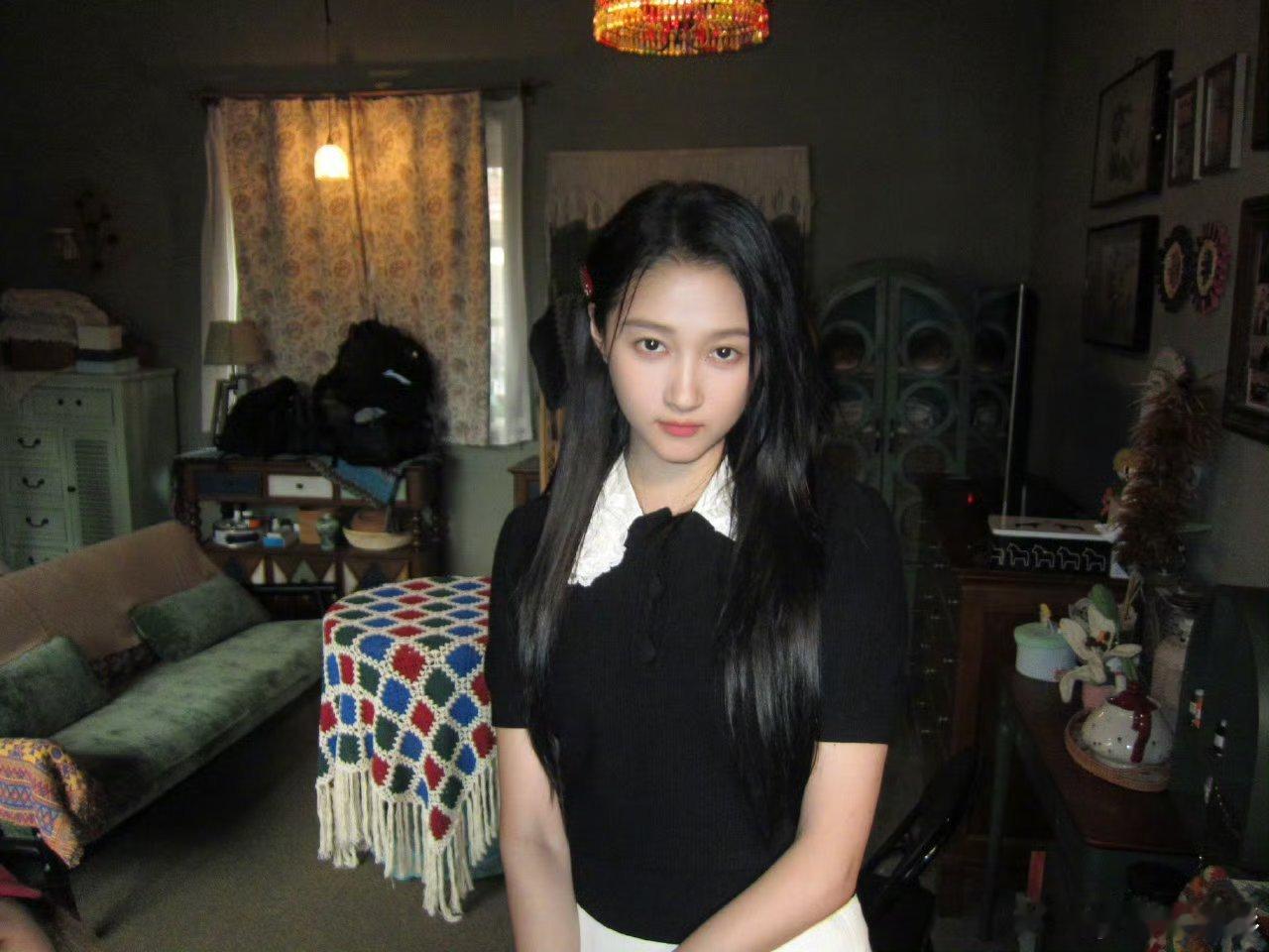 关晓彤把妹王关晓彤就是把妹王吧，可萌可A，完全拿捏住每一个人了，太可爱了吧！