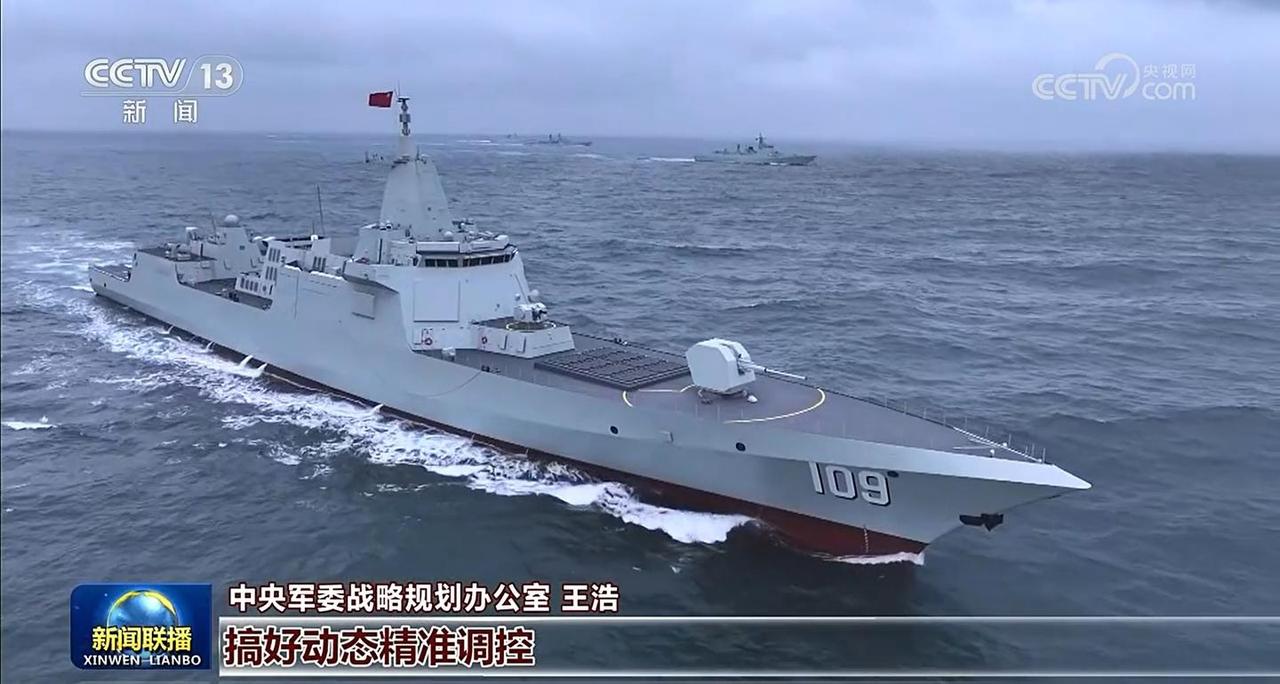 战力强大的055大驱若能建上50艘时，南海会安静了！096核潜艇战力若能与俄美潜