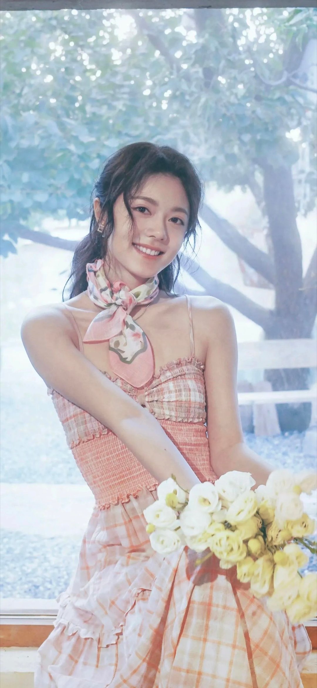 赵今麦穿了miumiu珍藏定制系列赵今麦与MiuMiu珍藏定制系列的适配度堪称满