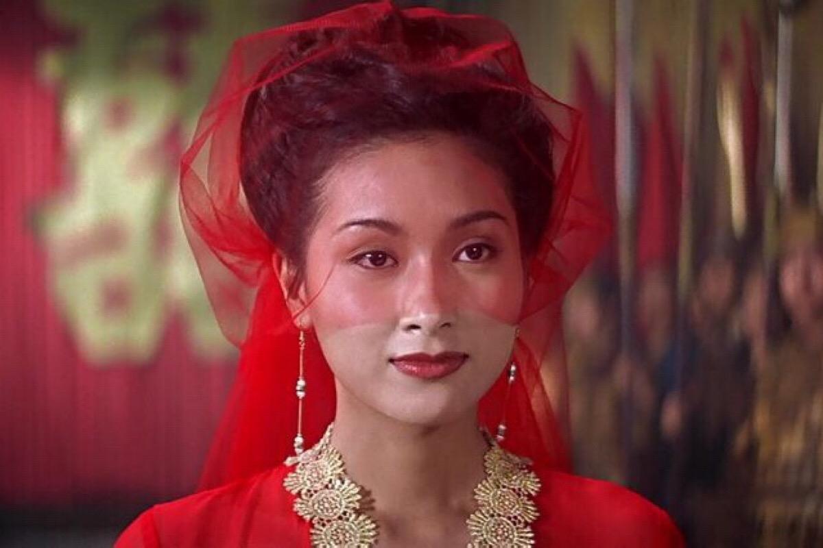 杨恭如演孔慈的时候，是没有演技的，可她往那一站，就美的有说服力，只有她的孔慈，能