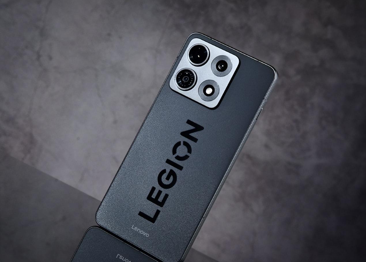 拯救者Y70新一代杀回！2099元起+8000mAh，618真能捡漏？配置乍