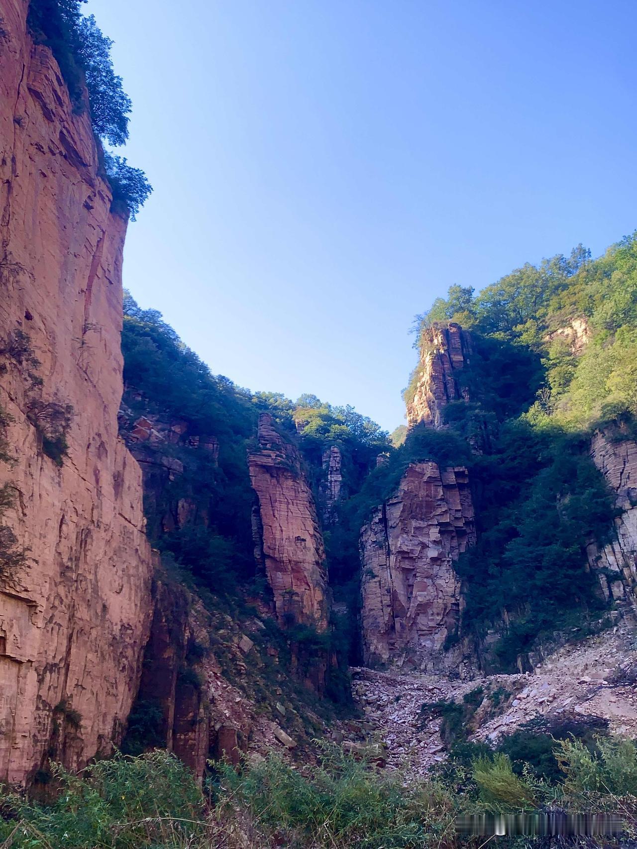 太行秋韵。太行山水风光太行山野风光太行秋日氛围感人间秋韵太行秋游太行秋