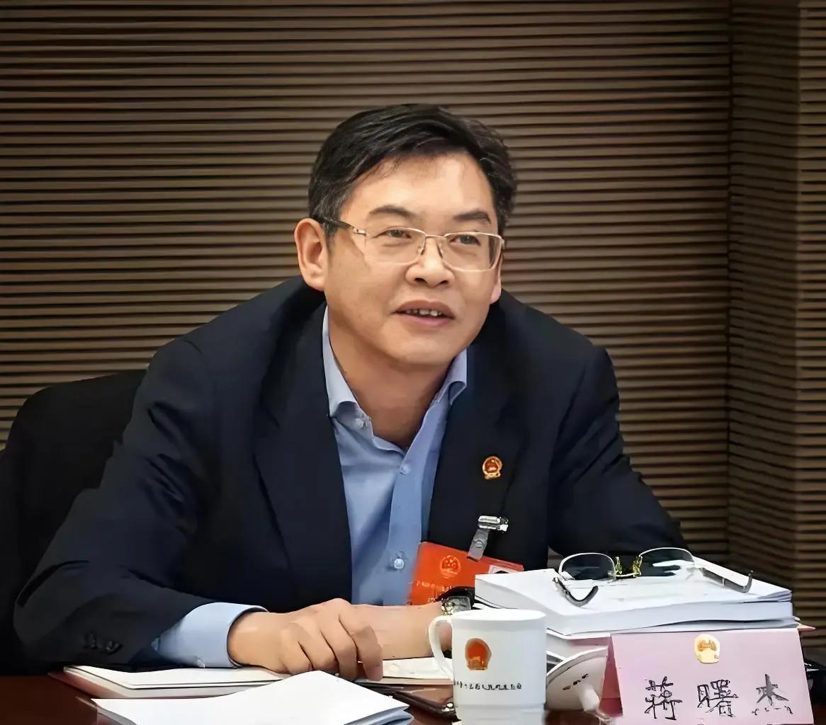 “沪上硕鼠”上海市城投集团原党委书记蒋曙杰被双开！原来以为江西省南昌市红谷滩区