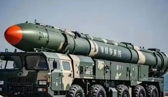 美国战略专家表示：如果美国真的插手了中方的台湾问题，那么中国的军队很有可能在30